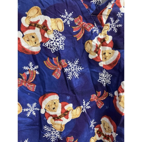 Christmas Scrub Top Teddy Bear Snowflakes Women's Large Pediatrics Nurse - Picture 2 of 6